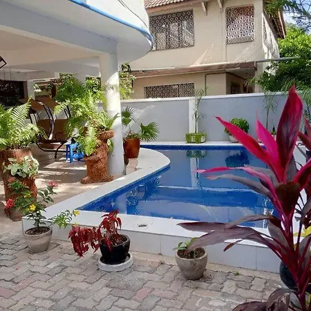Arrabella - Motel Msasani Kimweri Avenue